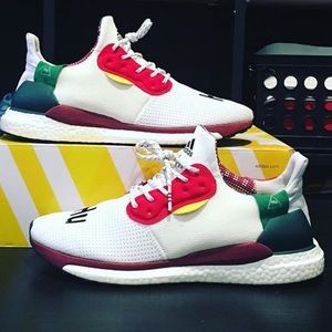 Adidas Pharrell Solar Glide HU Ultra Boost